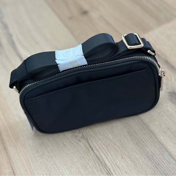Lululemon Crossbody Camera Bag - Picture 3 of 4